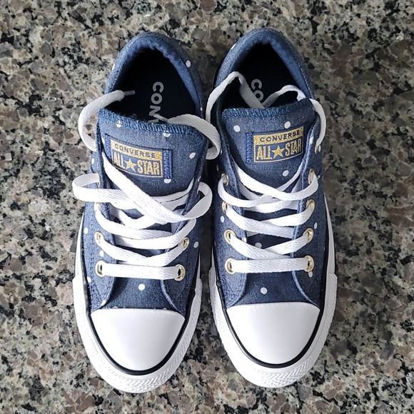 Converse Shoes - Picture 5 of 5